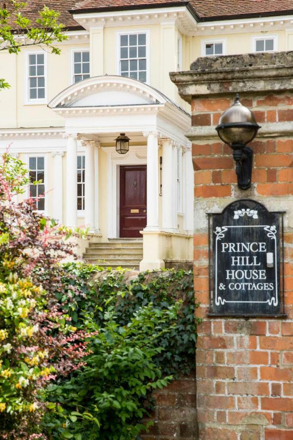 Prince Hill Cottages Worton  Bagian luar foto