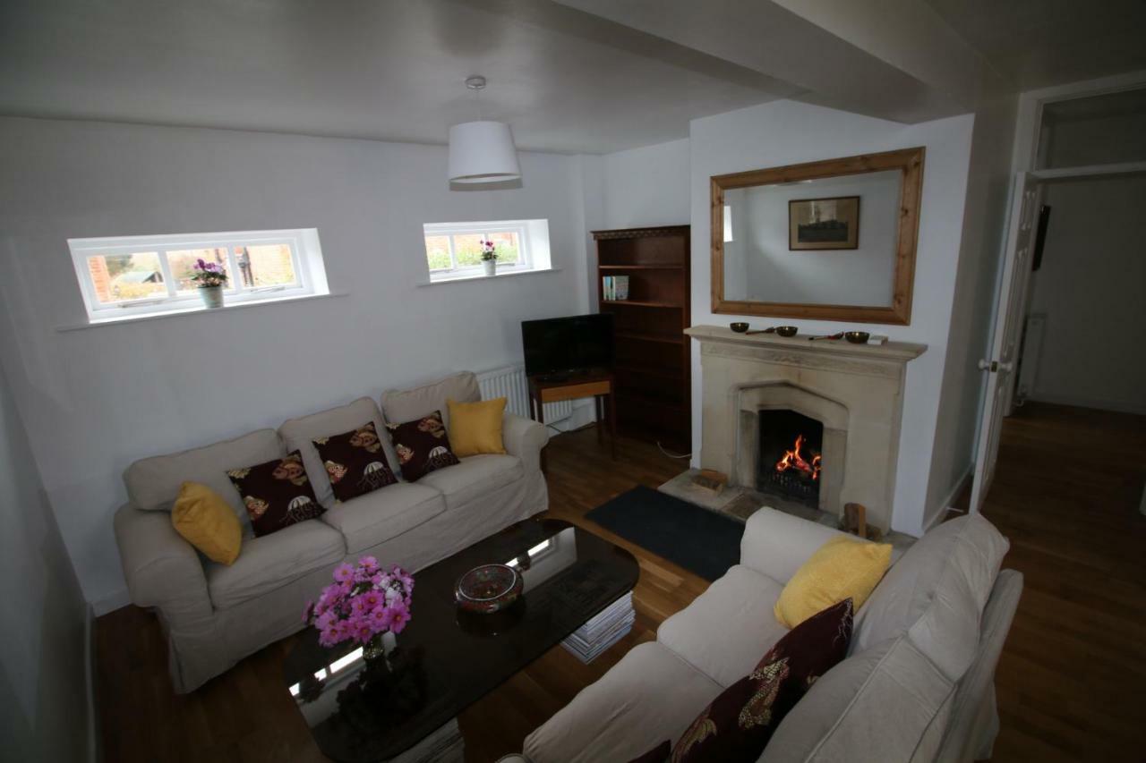 Prince Hill Cottages Worton  Bagian luar foto